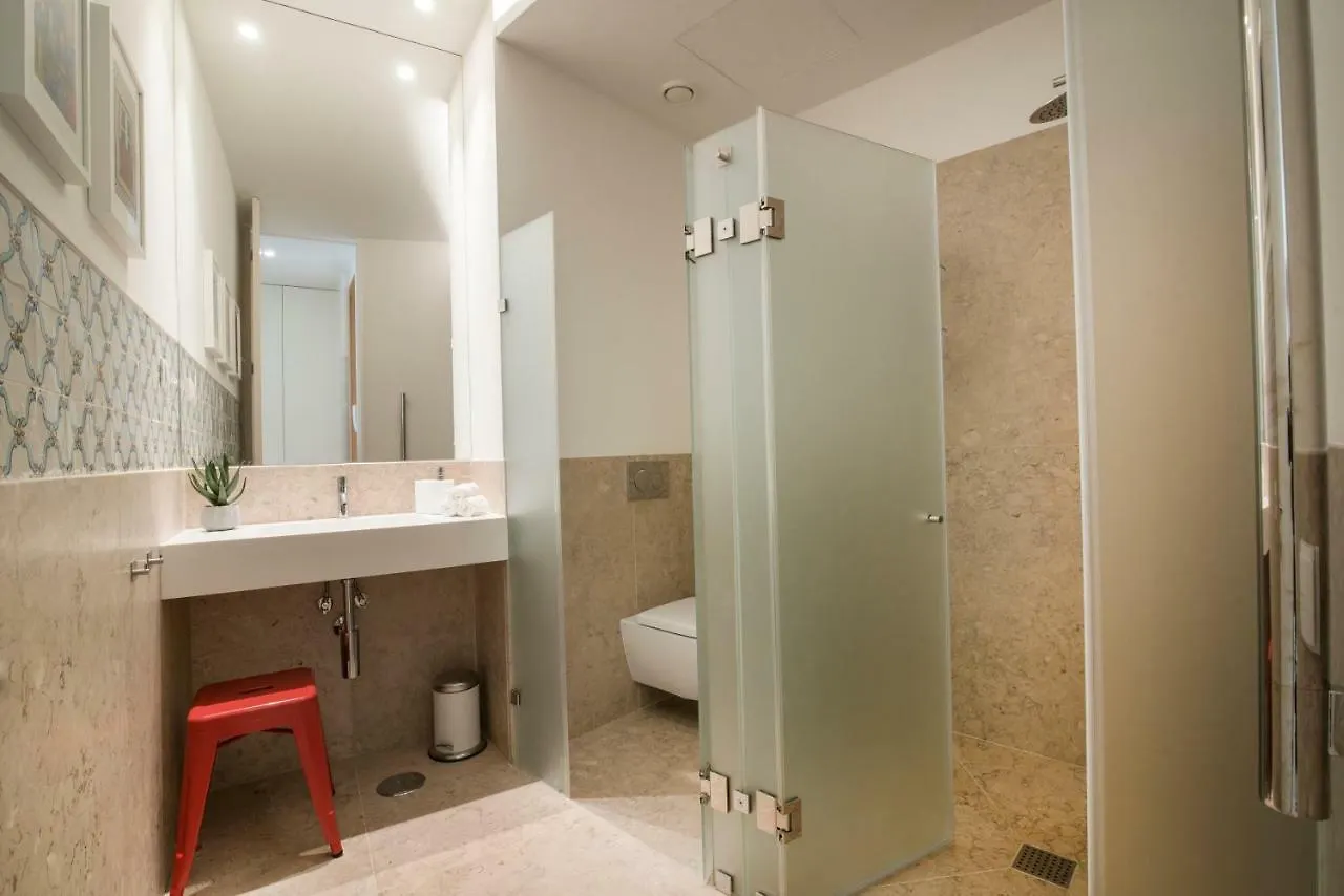 Lisbon Rouge Apartment In The Lisbon Heart