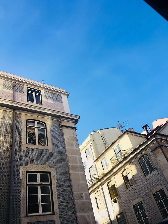 Lisbon Rouge Apartment In The Lisbon Heart
